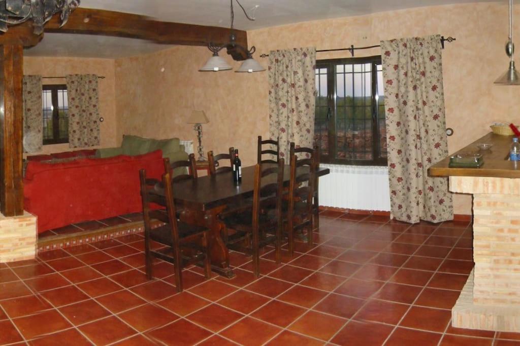 Gran Casa, Lagunas De Ruidera, Bbq, Porche, Chimenea エクステリア 写真