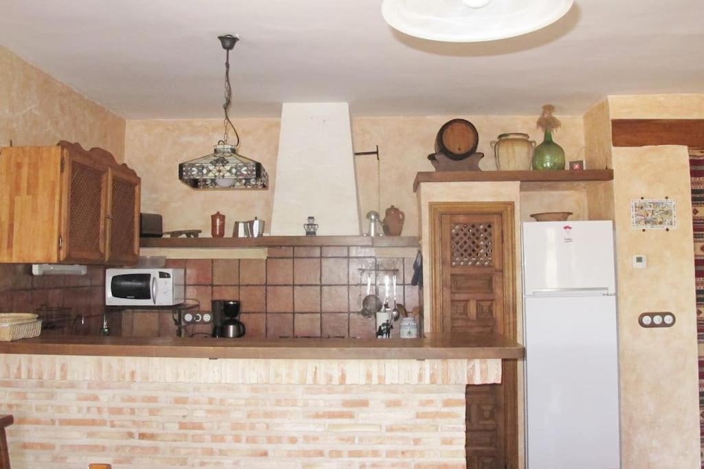 Gran Casa, Lagunas De Ruidera, Bbq, Porche, Chimenea エクステリア 写真